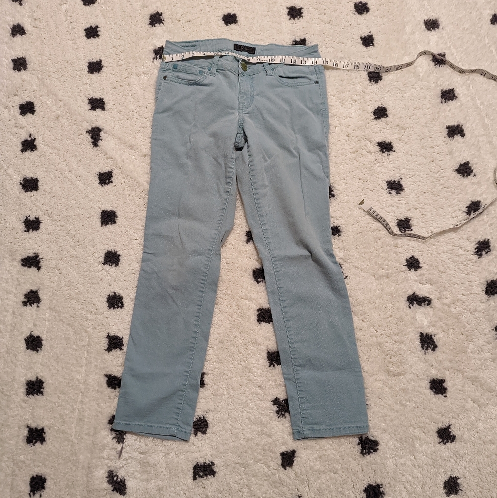 Jessica Simpson Jeans - Picture 9 of 10